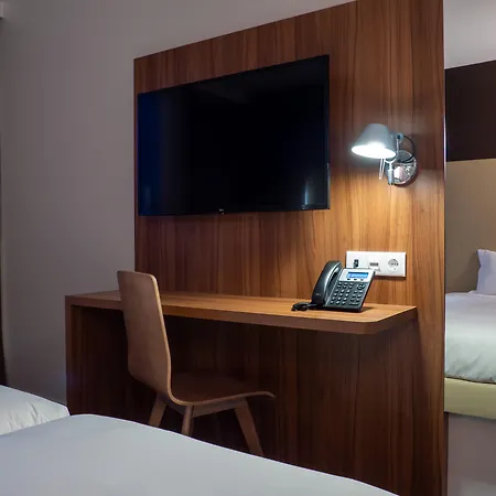 Flag Hotel