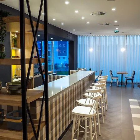 Flag Hotel 3*